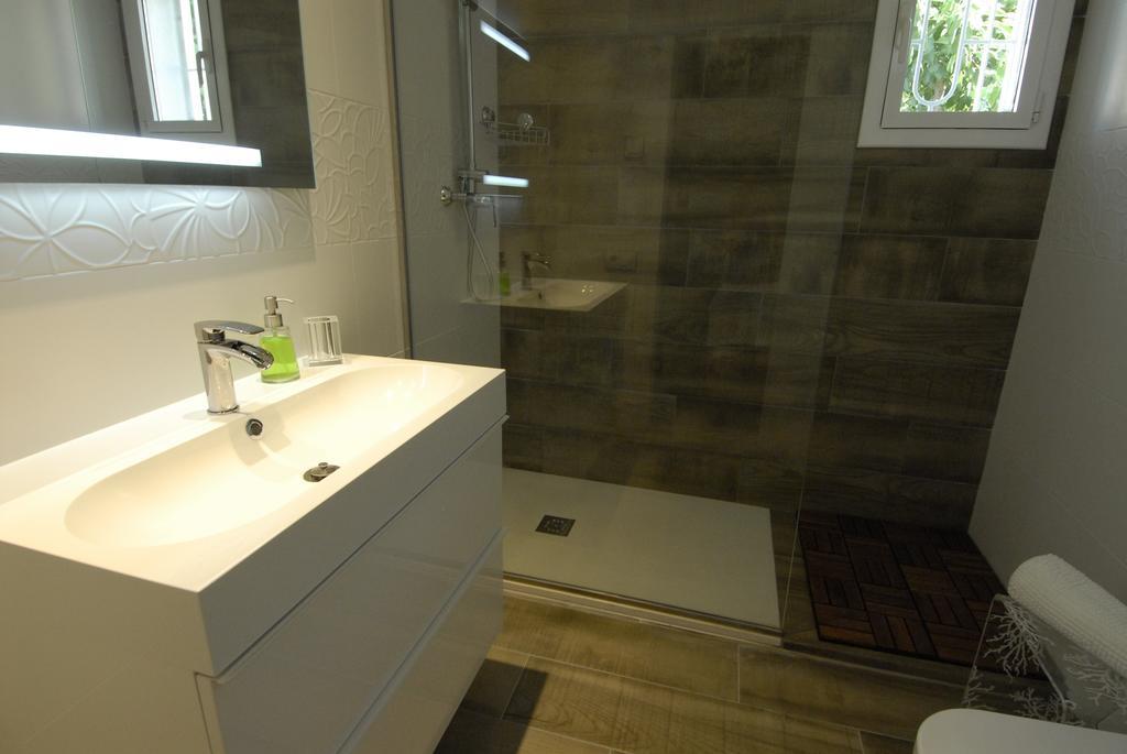 Apartmán Rustic Good Sitges Pokoj fotografie